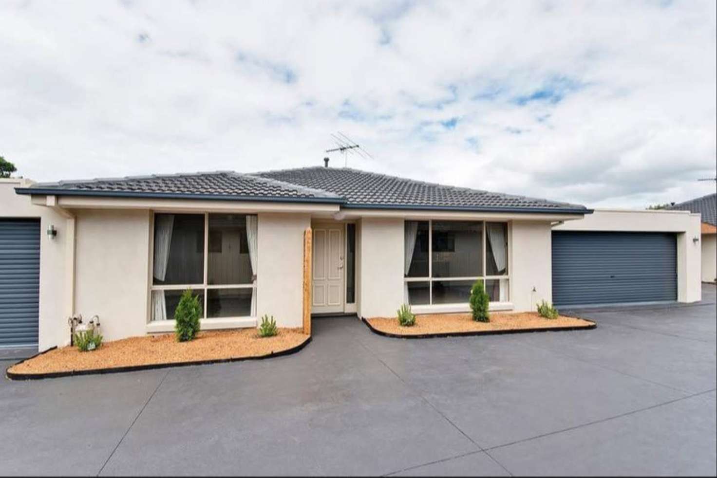 Main view of Homely townhouse listing, 2/16 Tarella Road, Chelsea VIC 3196