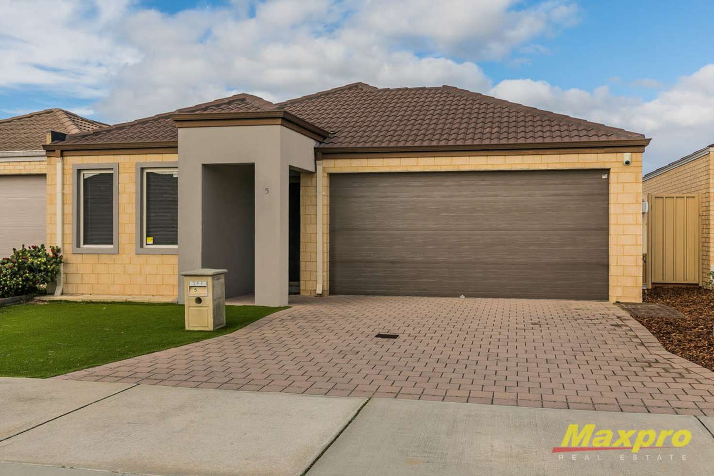 Main view of Homely house listing, 5 Liffey Street, Canning Vale WA 6155
