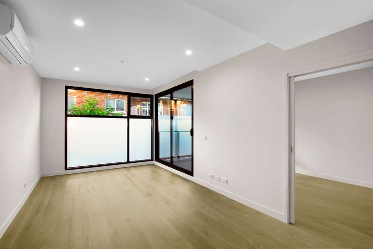 Main view of Homely apartment listing, 105/11-13 Bent Street, Bentleigh VIC 3204