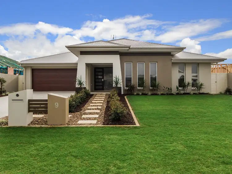 9 Sunset Place
