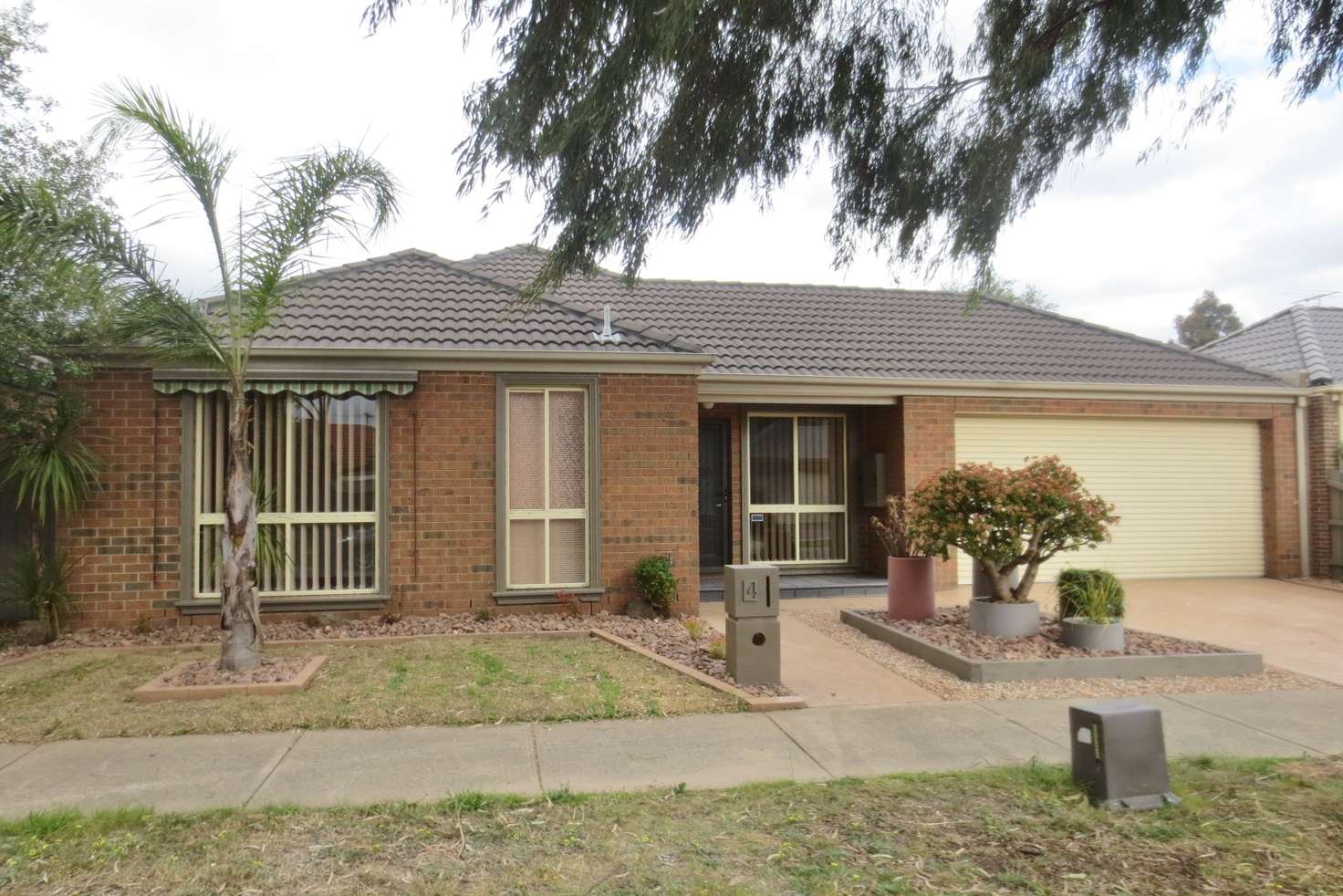Main view of Homely house listing, 4 Solaire Way, South Morang VIC 3752