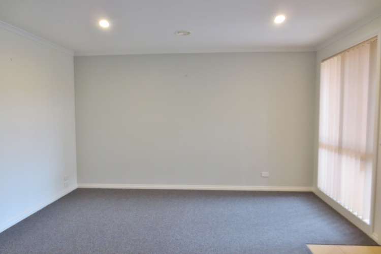 Fourth view of Homely house listing, 4 Solaire Way, South Morang VIC 3752