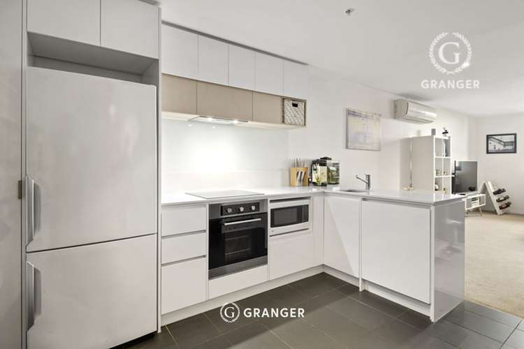 Third view of Homely apartment listing, 511/2 Golding Street, Hawthorn VIC 3122