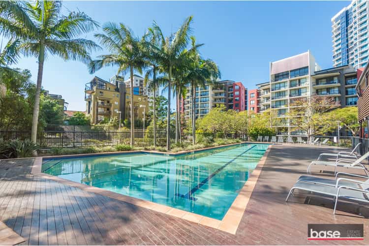 Second view of Homely unit listing, 129/15 Goodwin Street, Kangaroo Point QLD 4169