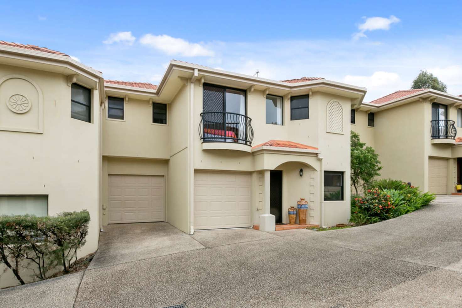 Main view of Homely townhouse listing, 2/141 Cotlew Street, Ashmore QLD 4214