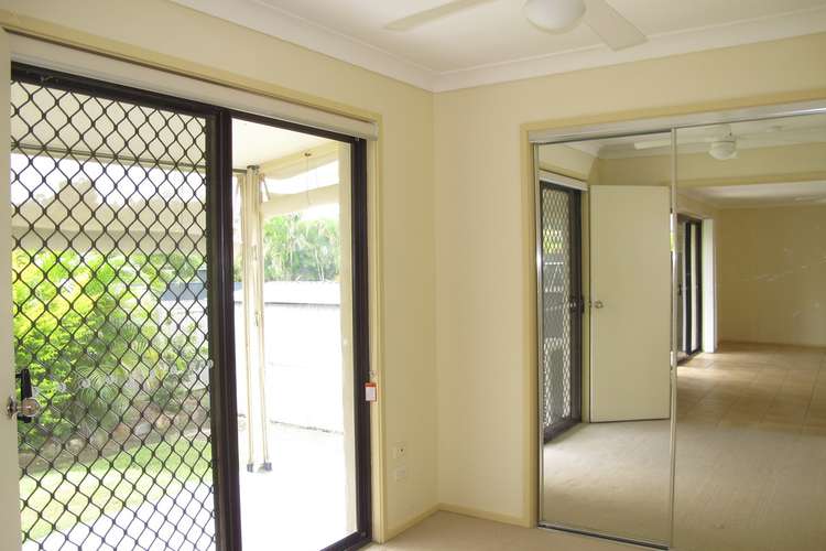 Fifth view of Homely semiDetached listing, 2/19 Guthrie Parade, Carrara QLD 4211