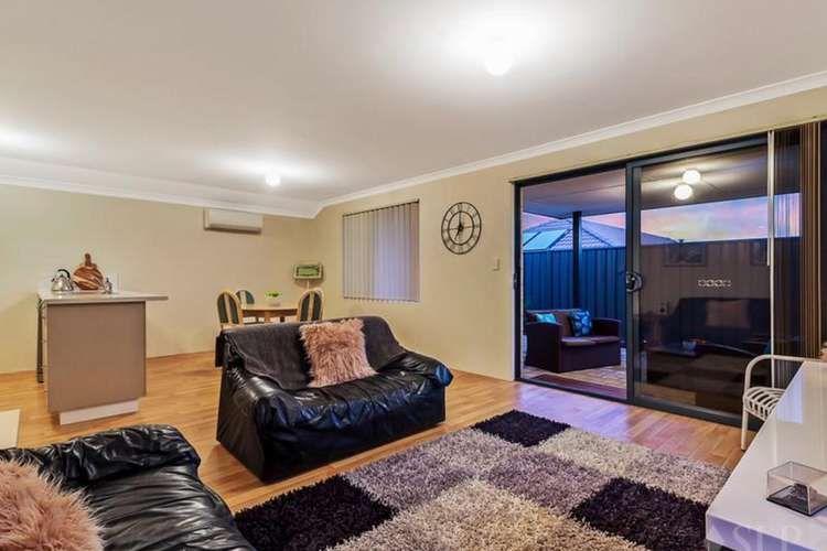 Sixth view of Homely house listing, 15 Bentham Turn, Banksia Grove WA 6031
