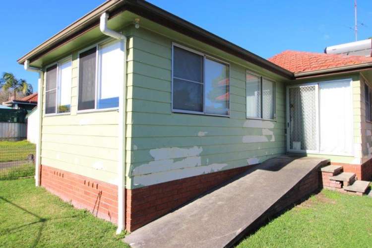 Main view of Homely flat listing, 2/41 John Street, Cardiff NSW 2285
