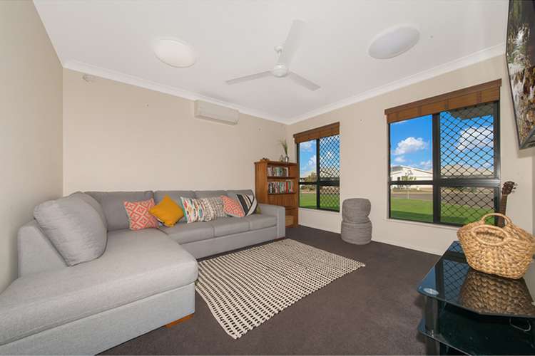 Sixth view of Homely house listing, 2 Goldfish Court, Burdell QLD 4818
