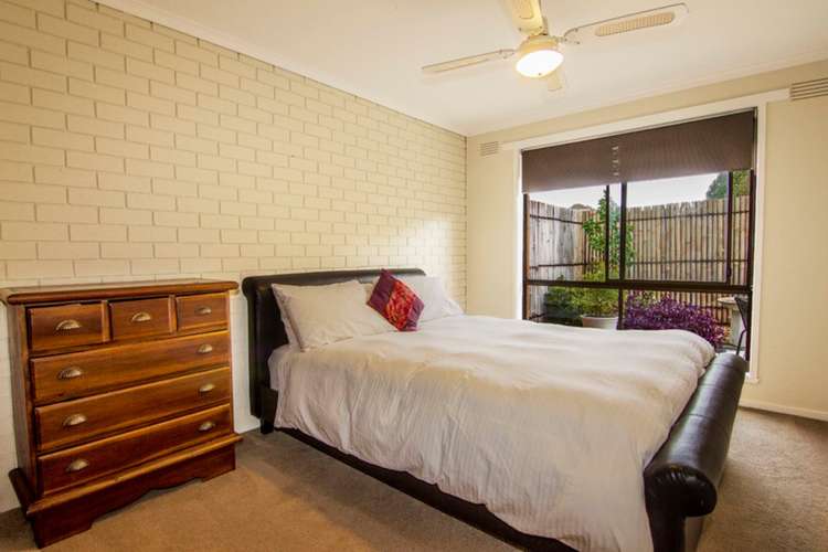 Fifth view of Homely unit listing, 2/15 Highmont Drive, Belmont VIC 3216
