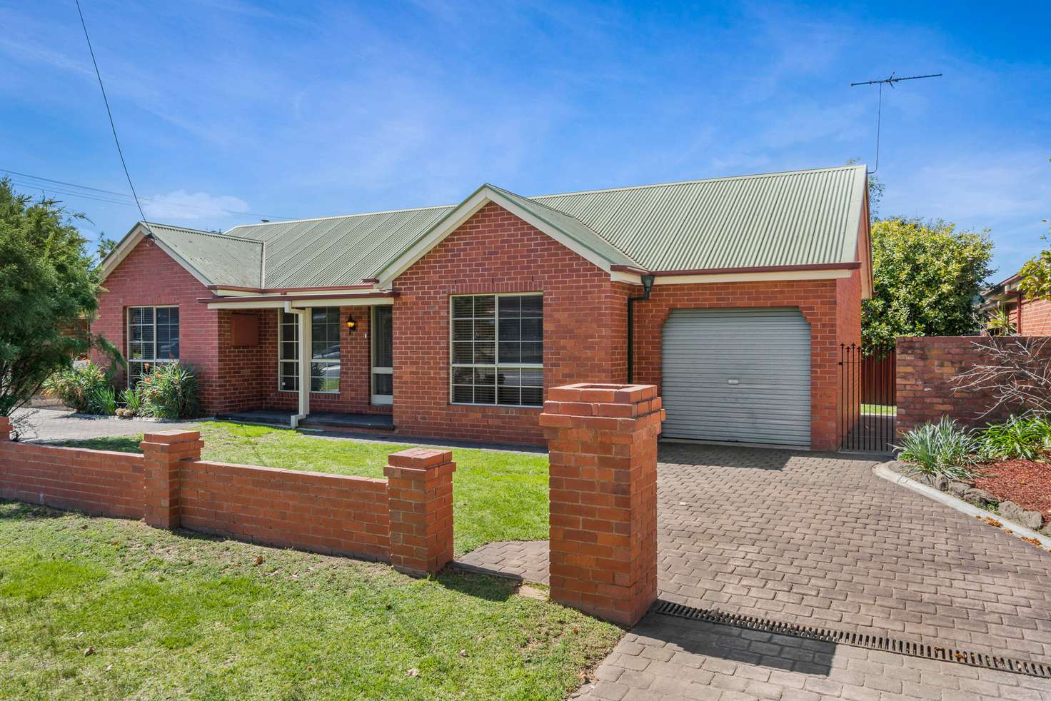 Main view of Homely villa listing, 1/418 David Street, Albury NSW 2640
