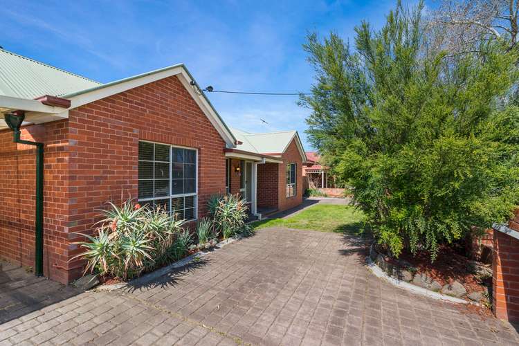 Second view of Homely villa listing, 1/418 David Street, Albury NSW 2640
