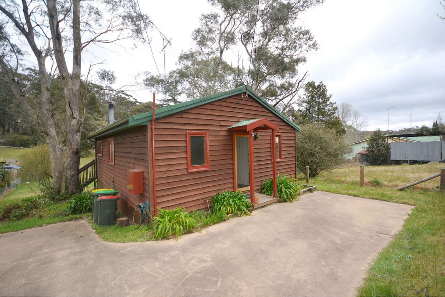 Main view of Homely house listing, 10 Trow Avenue, Katoomba NSW 2780