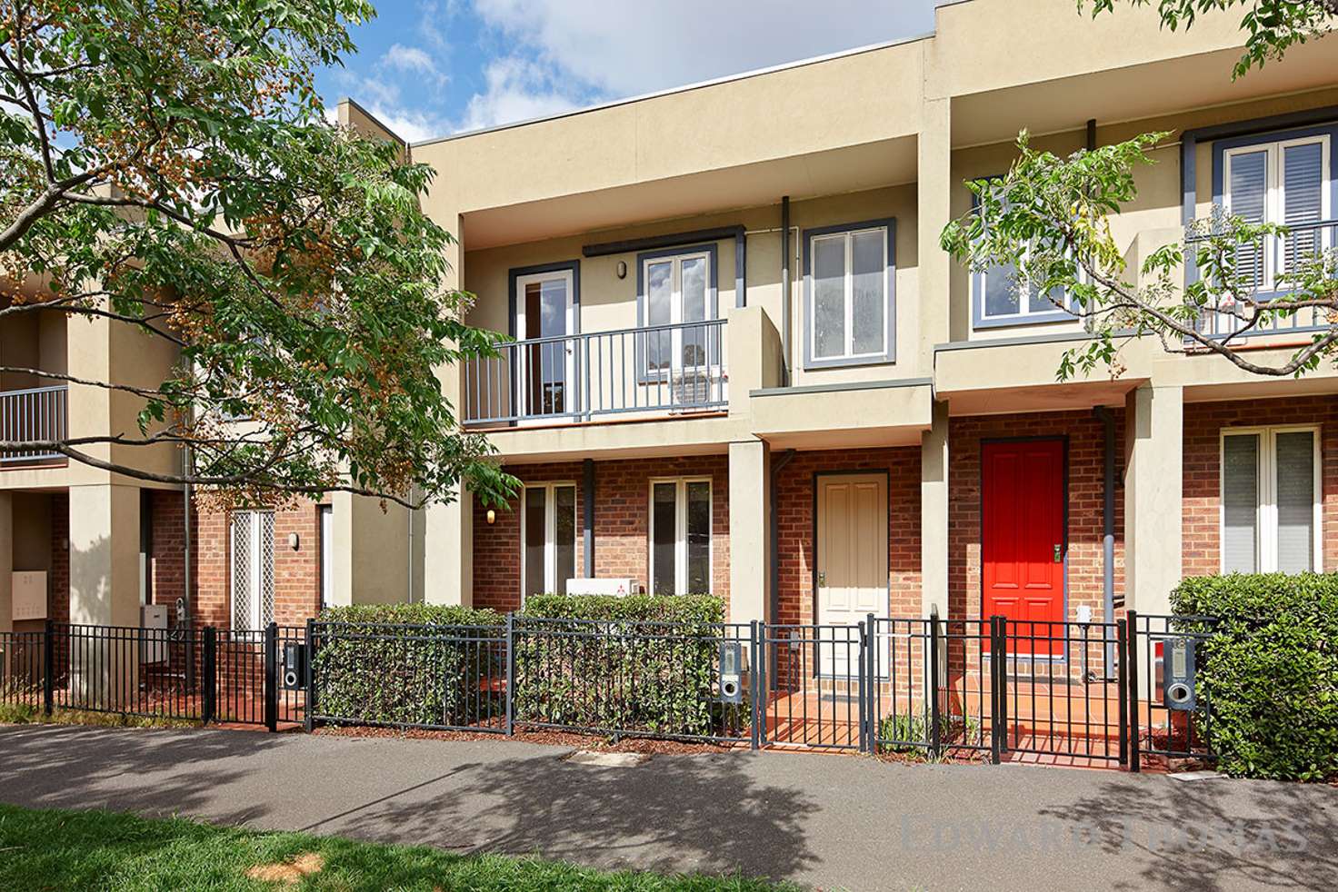 Main view of Homely townhouse listing, 20 Frearson Walk, Kensington VIC 3031