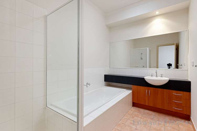 Fifth view of Homely townhouse listing, 20 Frearson Walk, Kensington VIC 3031