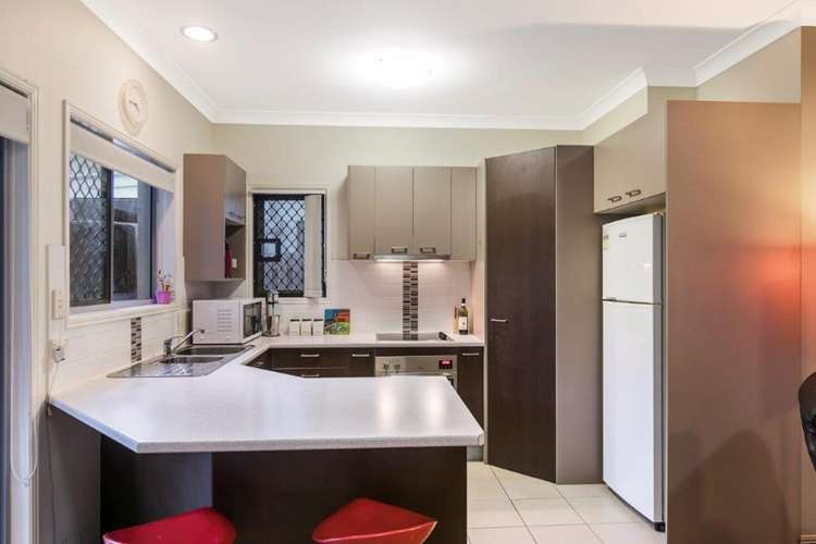 Sixth view of Homely townhouse listing, 2/42 Adelaide Street, Carina QLD 4152