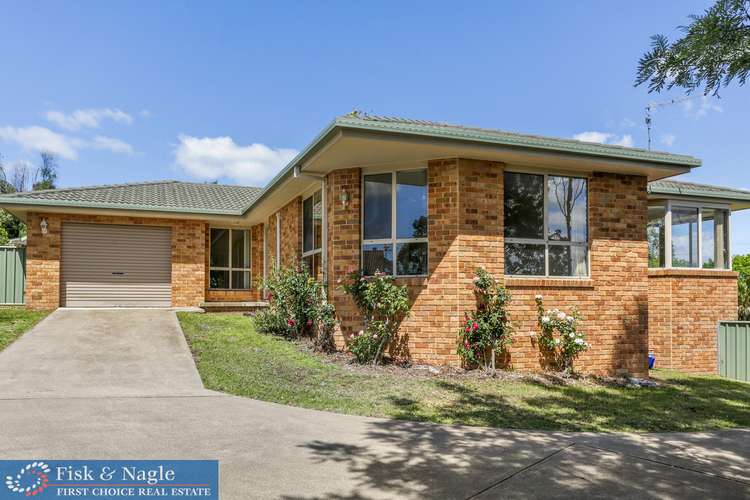 7 Hart Crescent, Bega NSW 2550