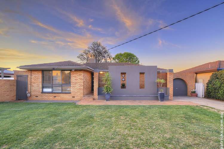 Main view of Homely house listing, 31 Grinton Avenue, Ashmont NSW 2650