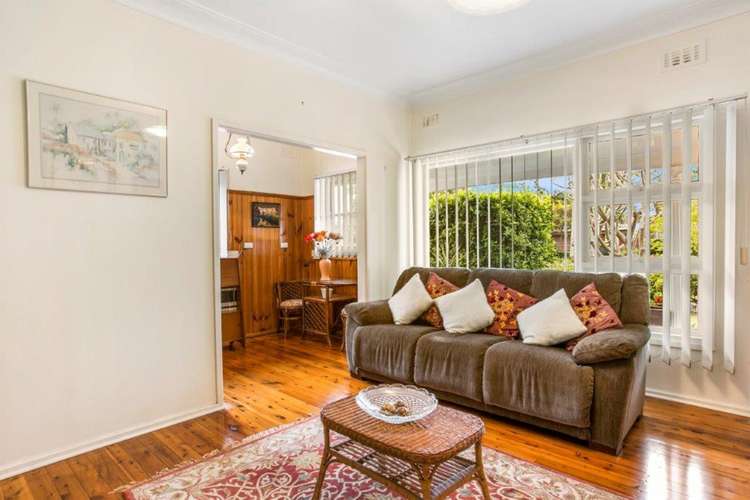Second view of Homely house listing, 10 Boston Close, Cardiff NSW 2285