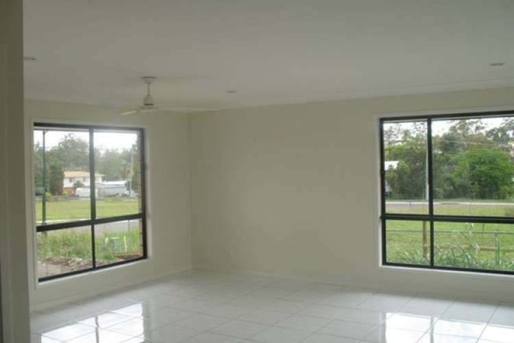 Third view of Homely semiDetached listing, 1/5 Aloe Street, Yamanto QLD 4305