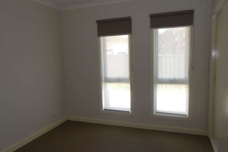 Fifth view of Homely unit listing, 2/1 McGrath Street, Sunshine VIC 3020