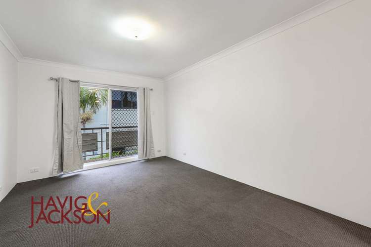Second view of Homely unit listing, 2/135 Racecourse Road, Ascot QLD 4007