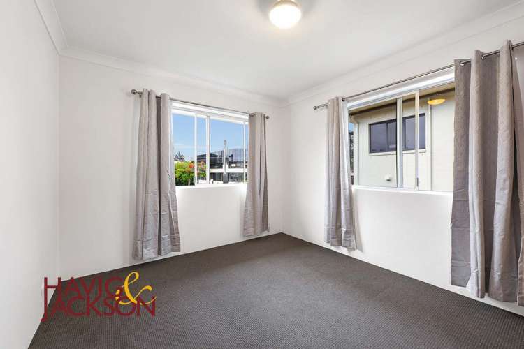 Third view of Homely unit listing, 2/135 Racecourse Road, Ascot QLD 4007