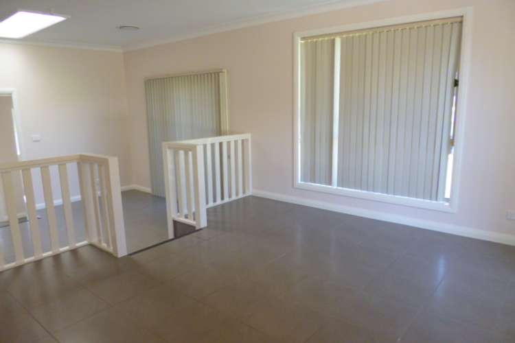 Fourth view of Homely semiDetached listing, 1/5 Alexander Close, Aberdeen NSW 2336