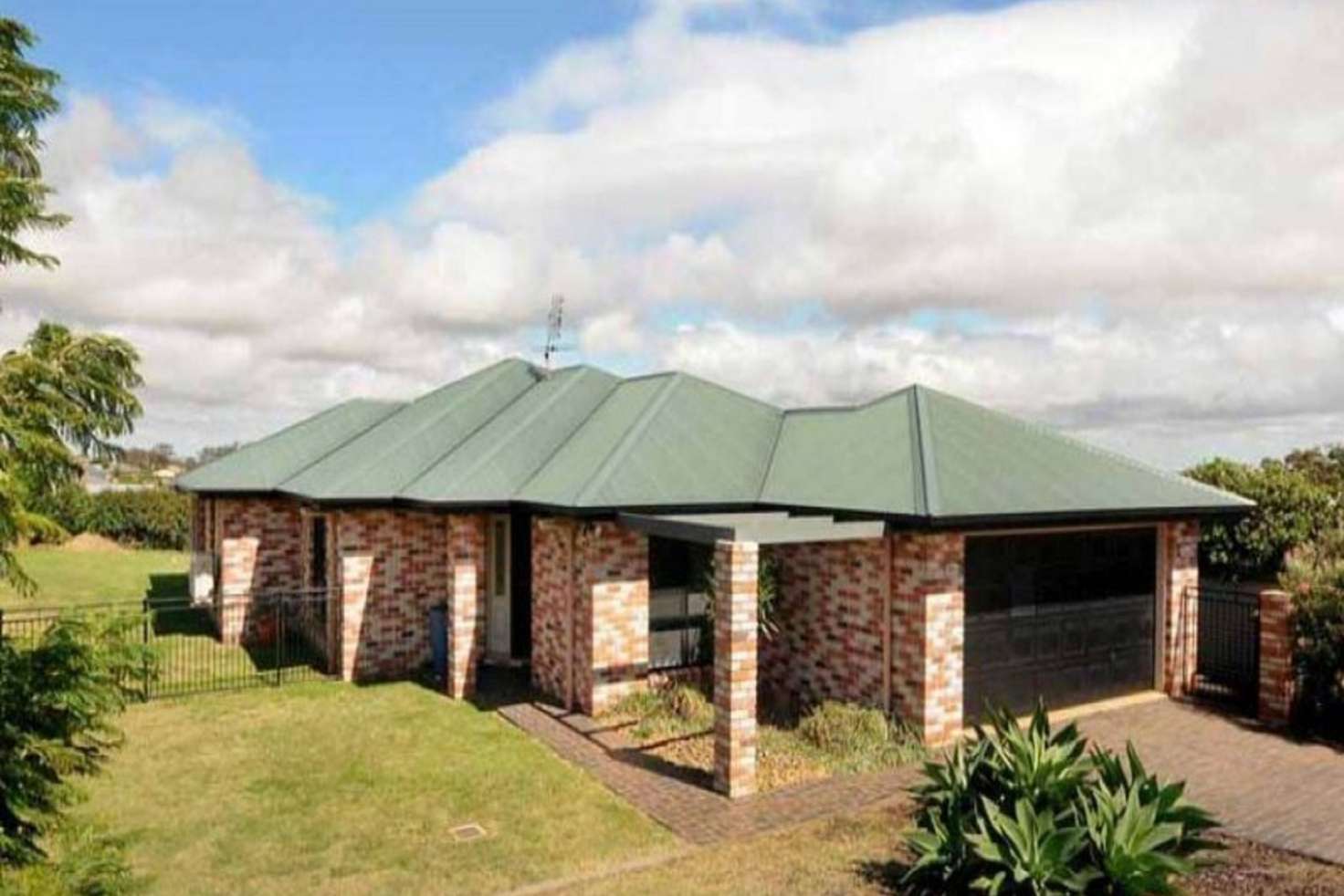 Main view of Homely house listing, 5 Debbie Court, Highfields QLD 4352