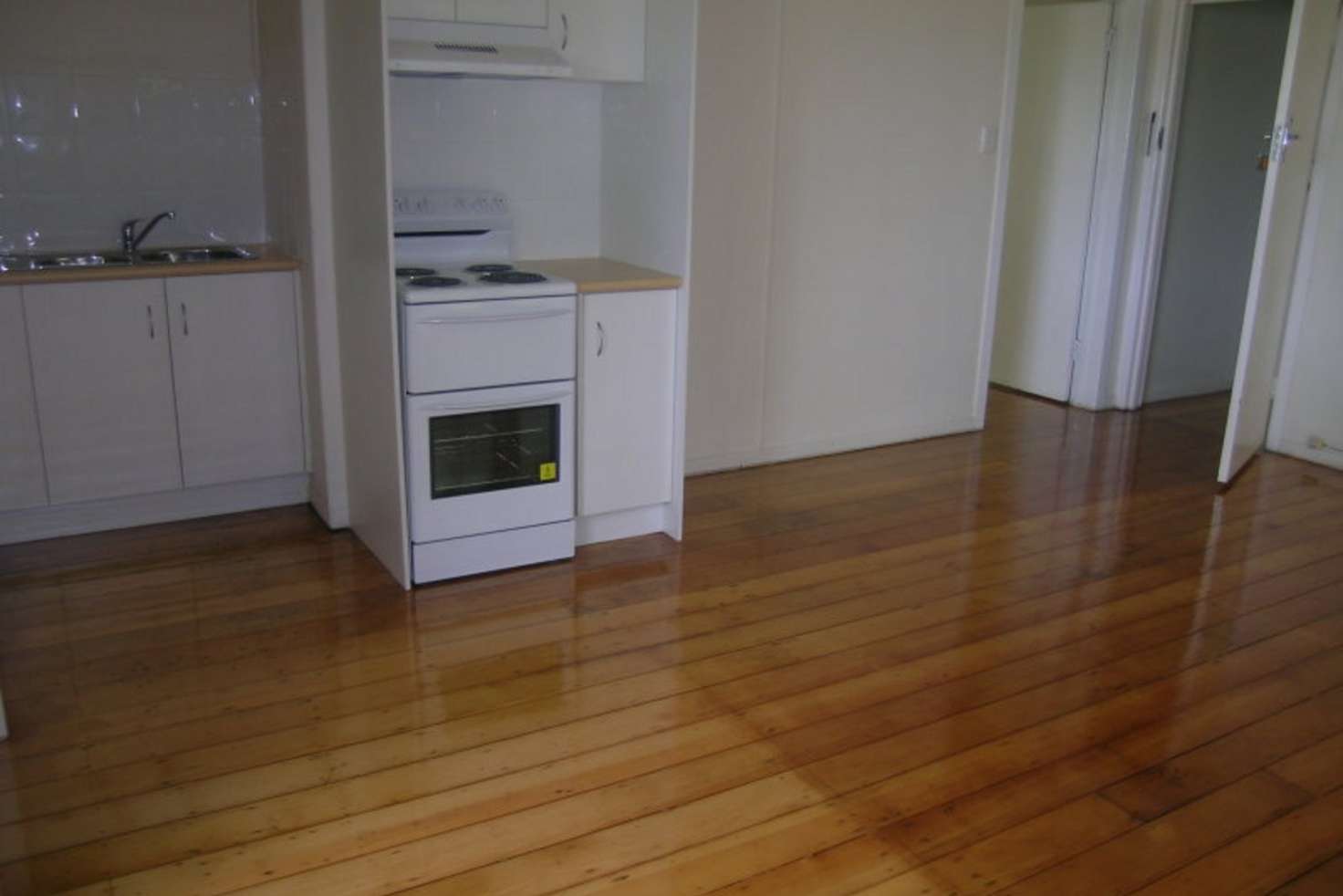 Main view of Homely flat listing, 2/30 Ridge Street, Highgate Hill QLD 4101