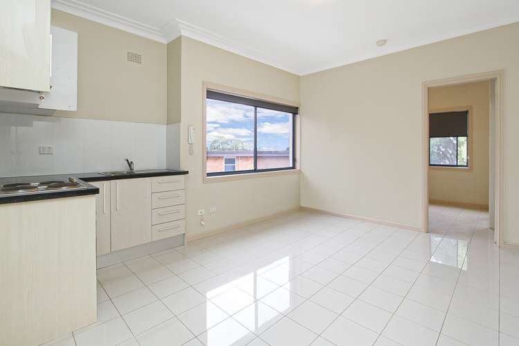 Main view of Homely unit listing, 3/4 Croydon Street, Cronulla NSW 2230