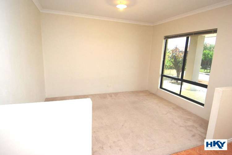 Second view of Homely house listing, 5 Vaspar Link, Aveley WA 6069