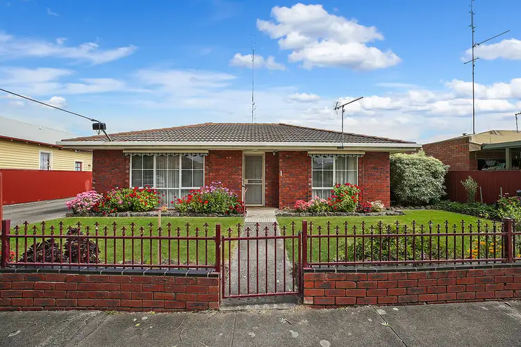 14 Manifold Street