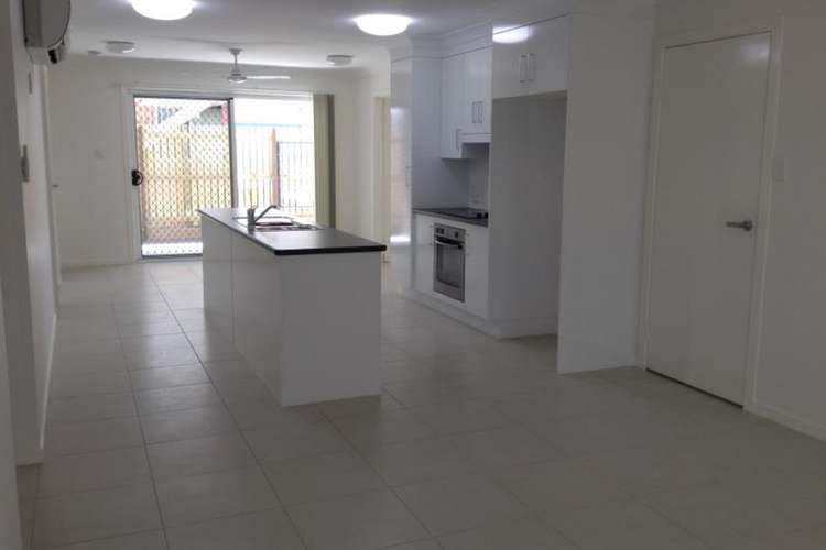 Third view of Homely unit listing, 2/21 Russell Street, Gracemere QLD 4702