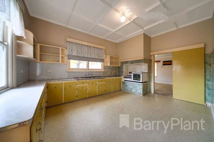 Fifth view of Homely house listing, 17 Hallyburton Grove, Warragul VIC 3820