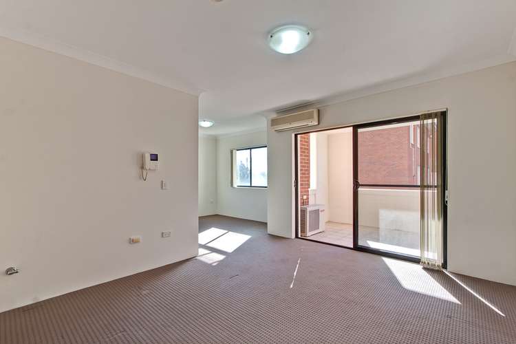 Second view of Homely apartment listing, 10/6-8 College Crescent, Hornsby NSW 2077