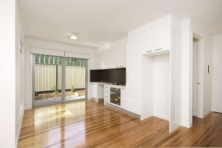 Second view of Homely unit listing, 4/14 Sandown Road, Ascot Vale VIC 3032