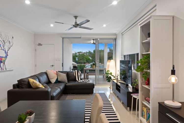 Fourth view of Homely apartment listing, 2/64 Pembroke Road, Coorparoo QLD 4151