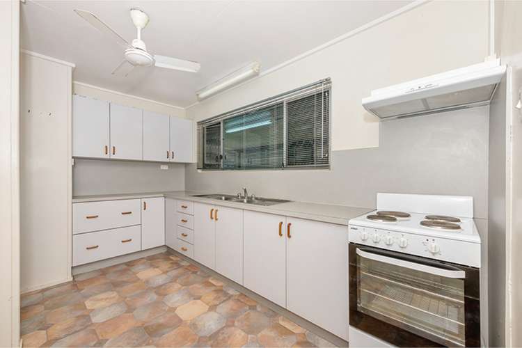 Sixth view of Homely house listing, 2 Hall Court, Aitkenvale QLD 4814