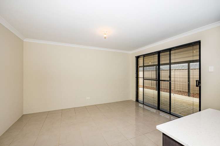 Fifth view of Homely house listing, 20 Jonquil Grove, Karnup WA 6176