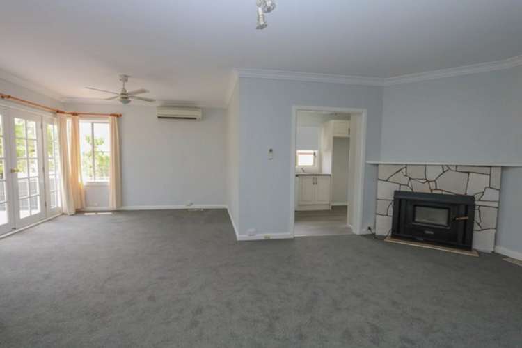 Third view of Homely house listing, 18 Annesley Street, Bathurst NSW 2795
