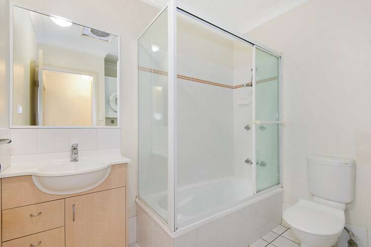 Fifth view of Homely unit listing, 4/10 Widdop Street, Clayfield QLD 4011