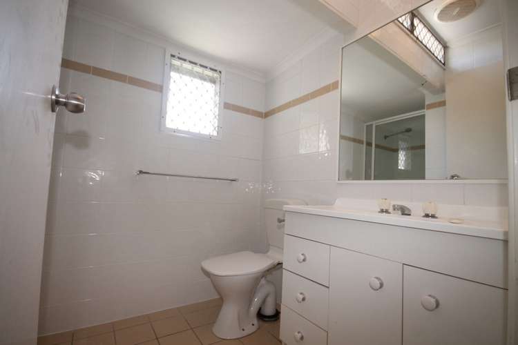 Seventh view of Homely unit listing, 2/72 McFadden Street, Wynnum QLD 4178