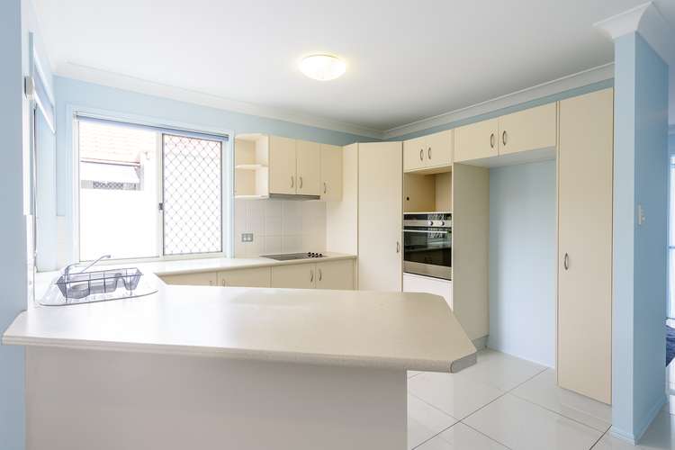 Fifth view of Homely villa listing, 2/5 Chanell Close, Coombabah QLD 4216