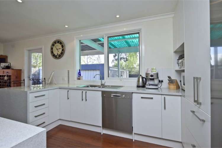 Second view of Homely house listing, 18 Helvetia Court, Frankston VIC 3199