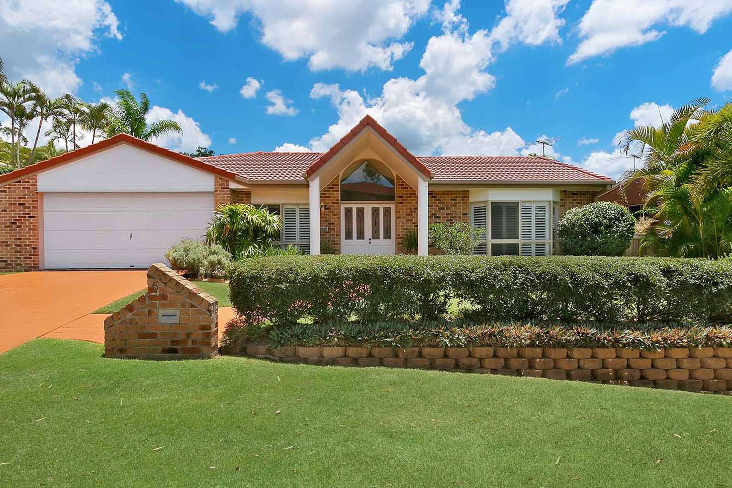 Main view of Homely house listing, 5 Geewan Place, Chapel Hill QLD 4069
