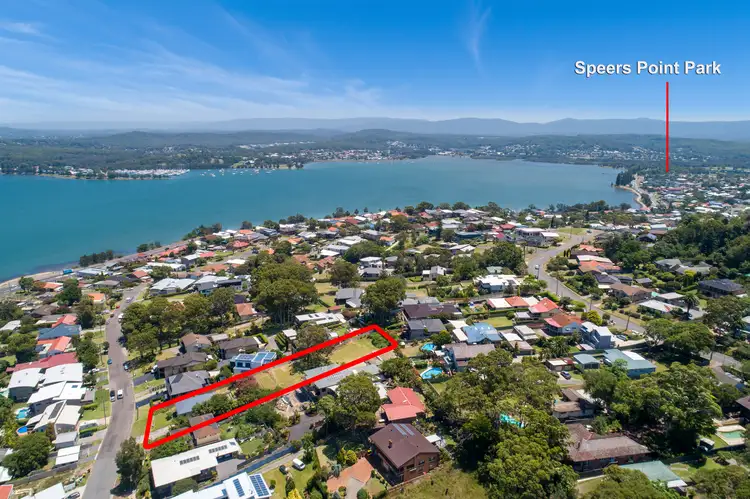 19 Berkeley Street, Speers Point NSW 2284