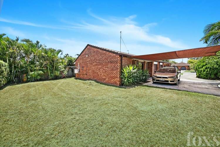 Second view of Homely semiDetached listing, 2/37 Galloway Drive, Ashmore QLD 4214