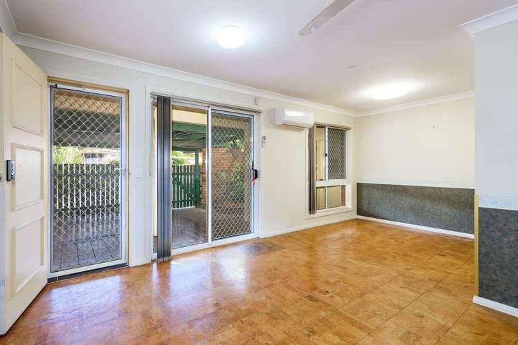 Fifth view of Homely semiDetached listing, 2/9 Warrie Close, Paradise Point QLD 4216