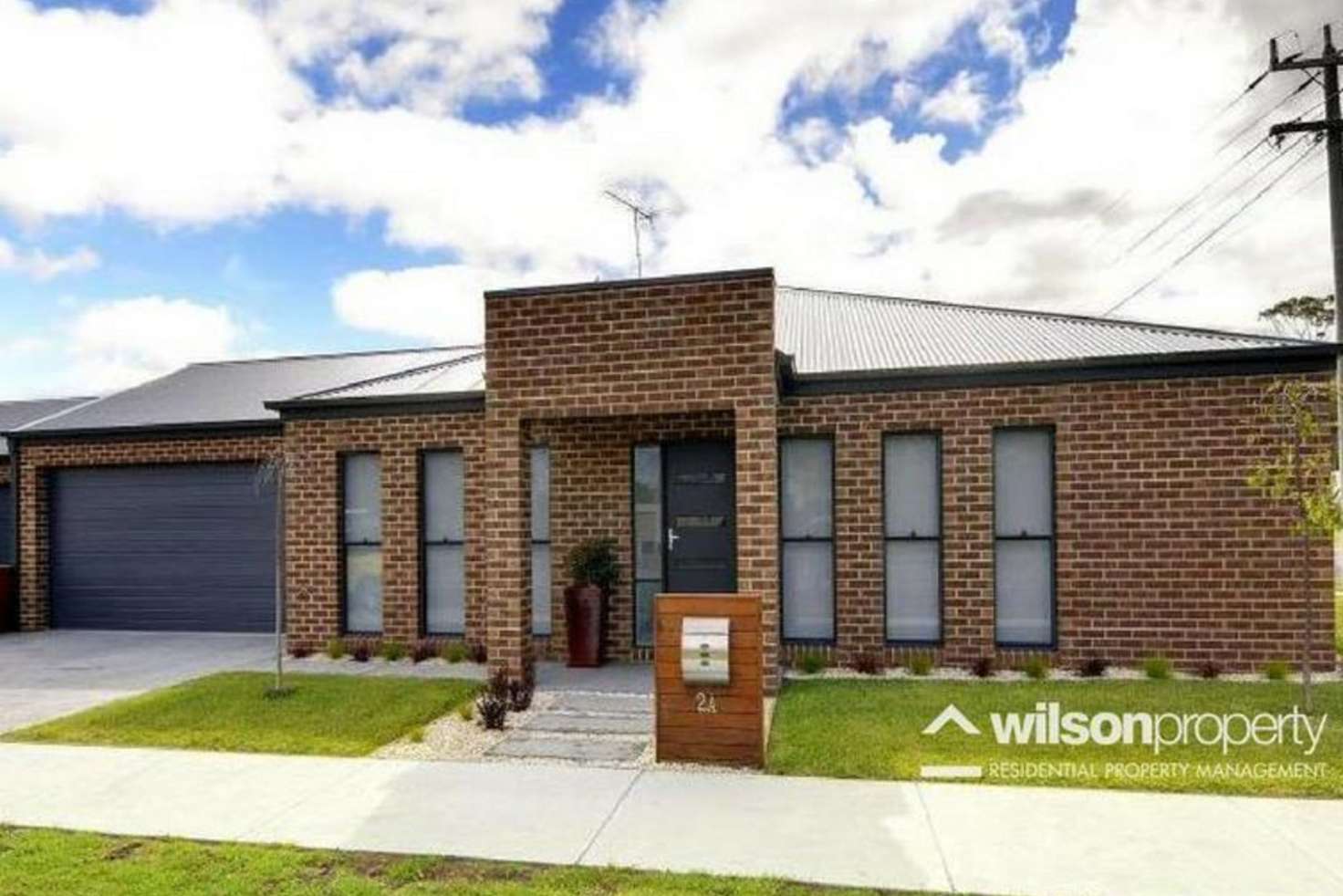 Main view of Homely townhouse listing, 2A Finlayson Crescent, Traralgon VIC 3844